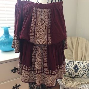 Blouse, flirty, maroon embroidered